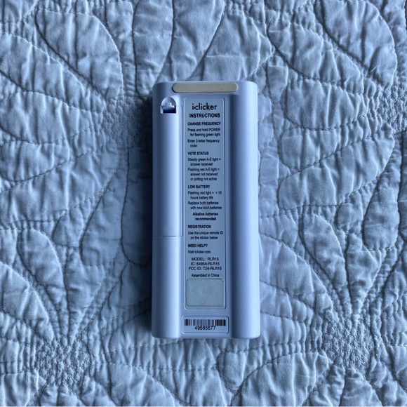 iClicker+ Student Remote - Picture 4 of 6